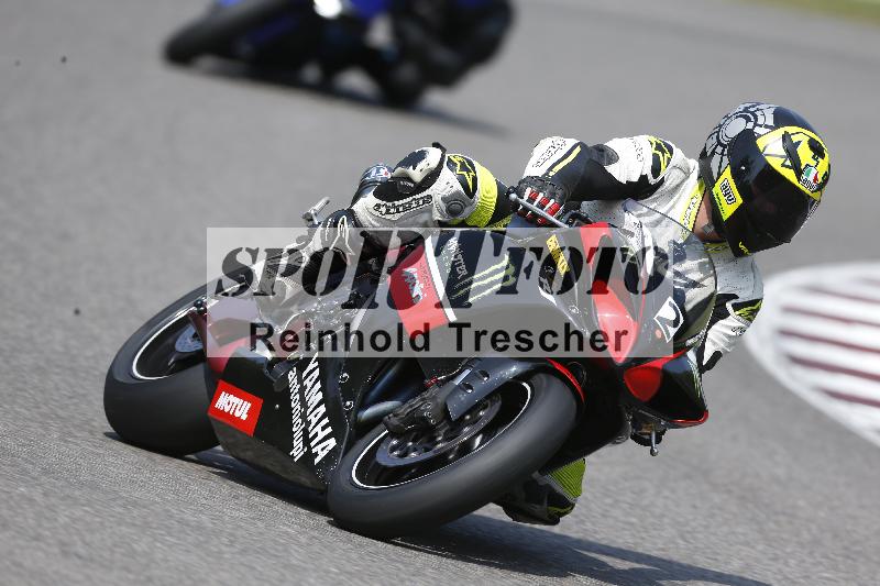 Archiv-2025/49 26.08.2025 Cornu Master School ADR/rot-rouge/2